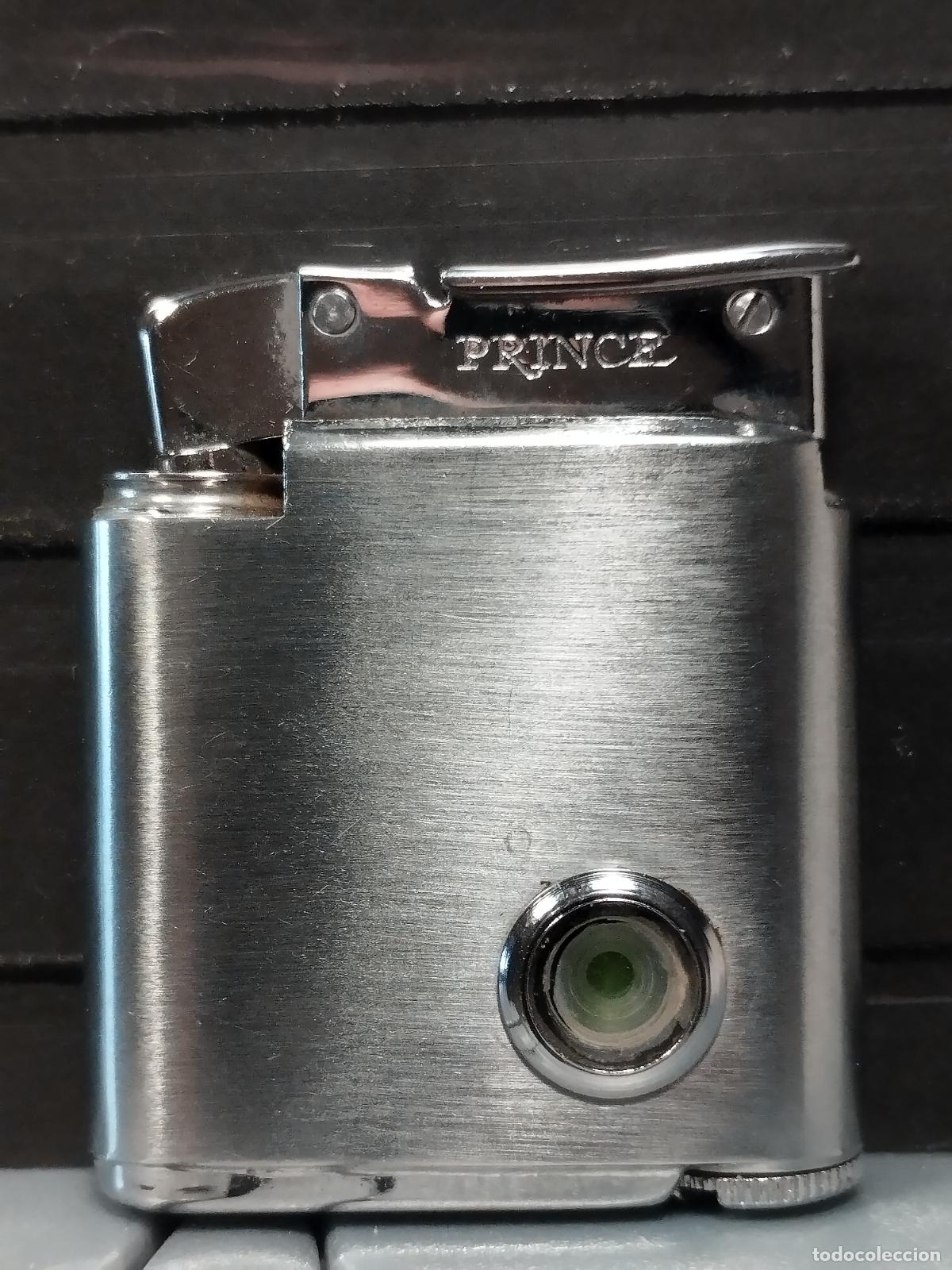 Briquets: SEV M 04. MECHERO. PRINCE STRAIGHT ELLICK. BUENA CALIDAD.