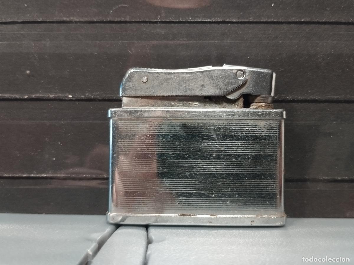Briquets: SEV M 02. MECHERO. PENGUIN VOLBS N&ordm; 64610. BUENA CALIDAD.