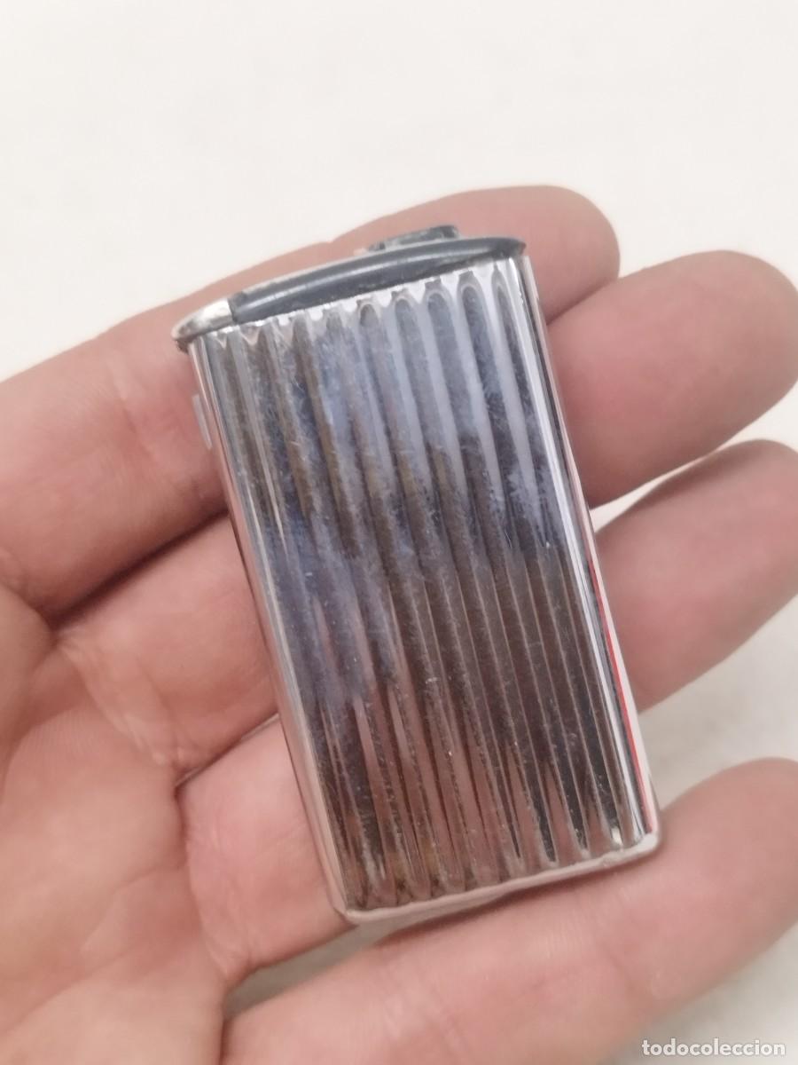 Mecheros: Antiguo mechero Flaminaire sin probar.