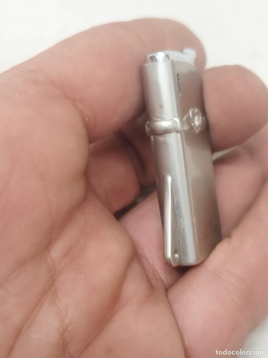 Mecheros: Mechero encendedor autom&aacute;tico, con corazon. No acciona. - Foto 3