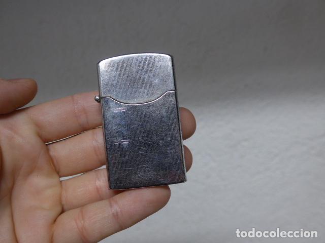 Mecheros: Antiguo mechero Zenith original.