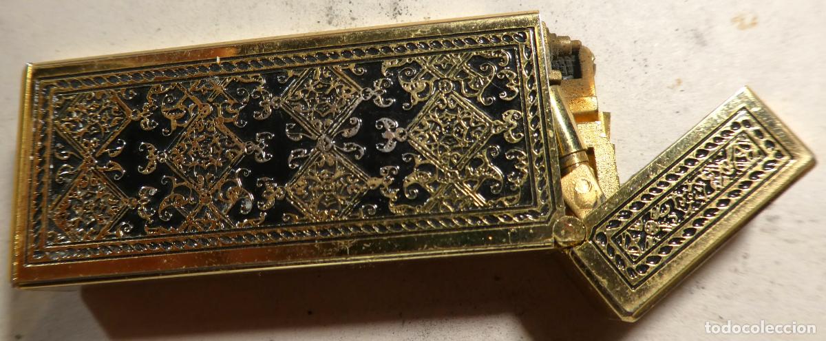 Mecheros: Encendedor damasquinado Batonex, mide 6,5X2,5 cm