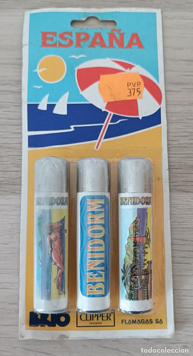Isqueiros: Bl&iacute;ster sin abrir 3 Mecheros CLIPPER, Benidorm, Espa&ntilde;a, Rosca o rascador Redondo, No Regulables