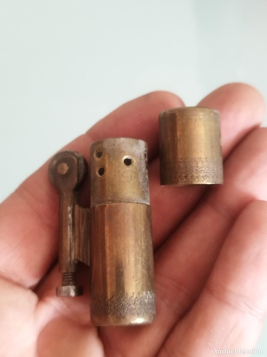 Mecheros: Antiguo mechero de trinchera a identificar. Sin probar.