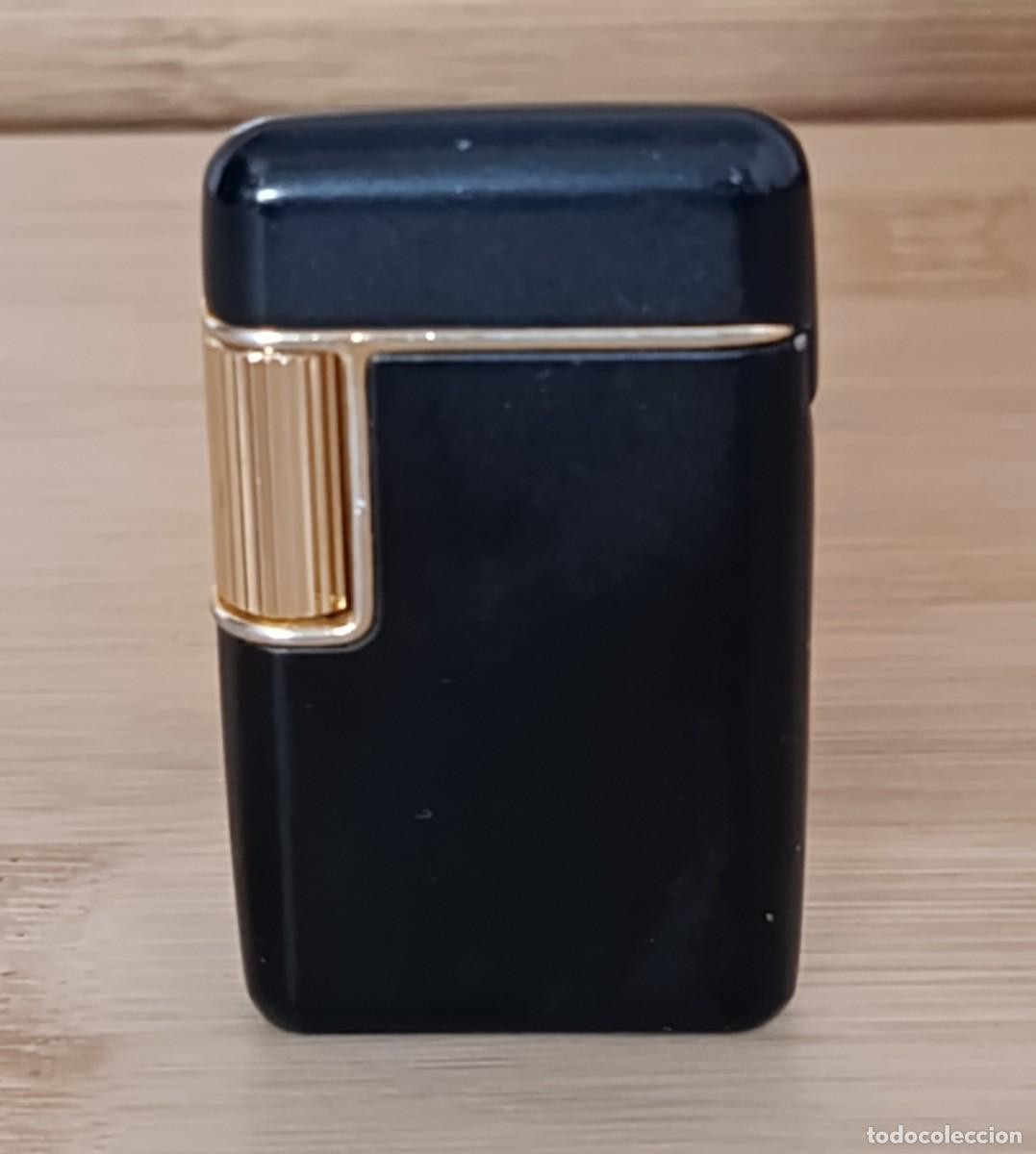 Isqueiros: Mechero Gas Vintage Laca Negra Y Dorado Piedra