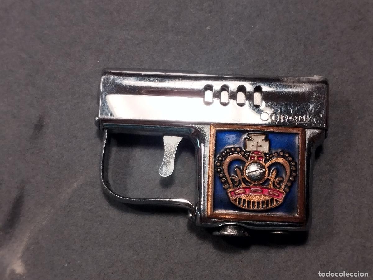 Mecheros: FAC 92. MECHERO EN FORMA DE PISTOLA. CACHAS ESMALTADAS. BUENA CALIDAD.