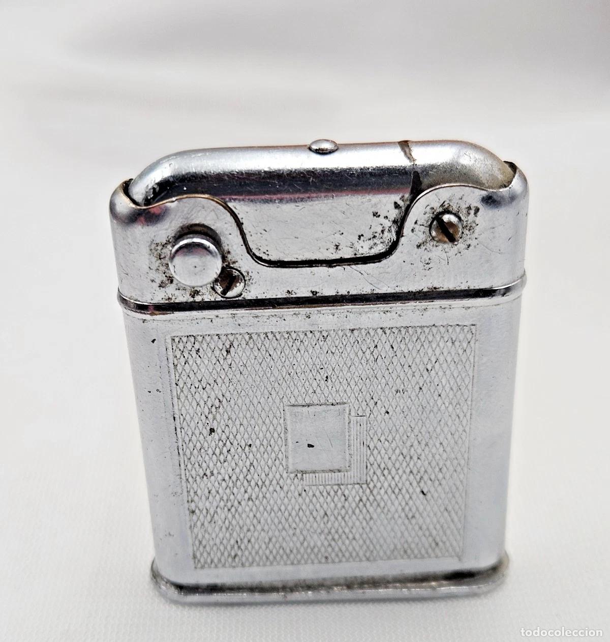 Mecheros: COLLECTOR ANCIEN BRIQUET ESSENCE DERBY GERMANY AVEC PLAQUE MINISTERE FINANCES