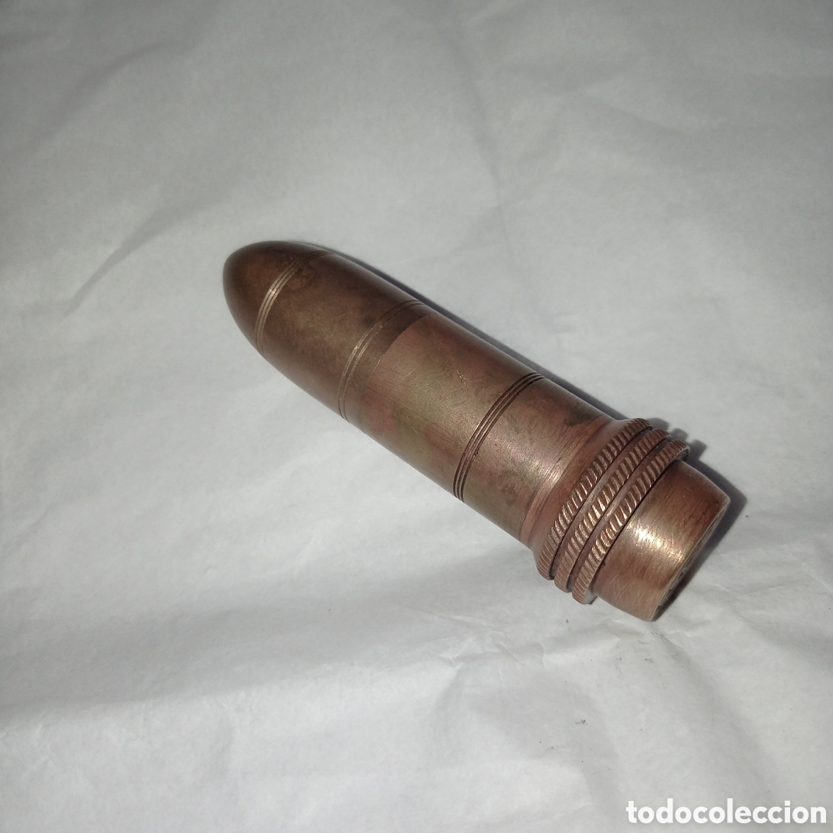 Mecheros: Bonito encendedor de forma de bala - Foto 2