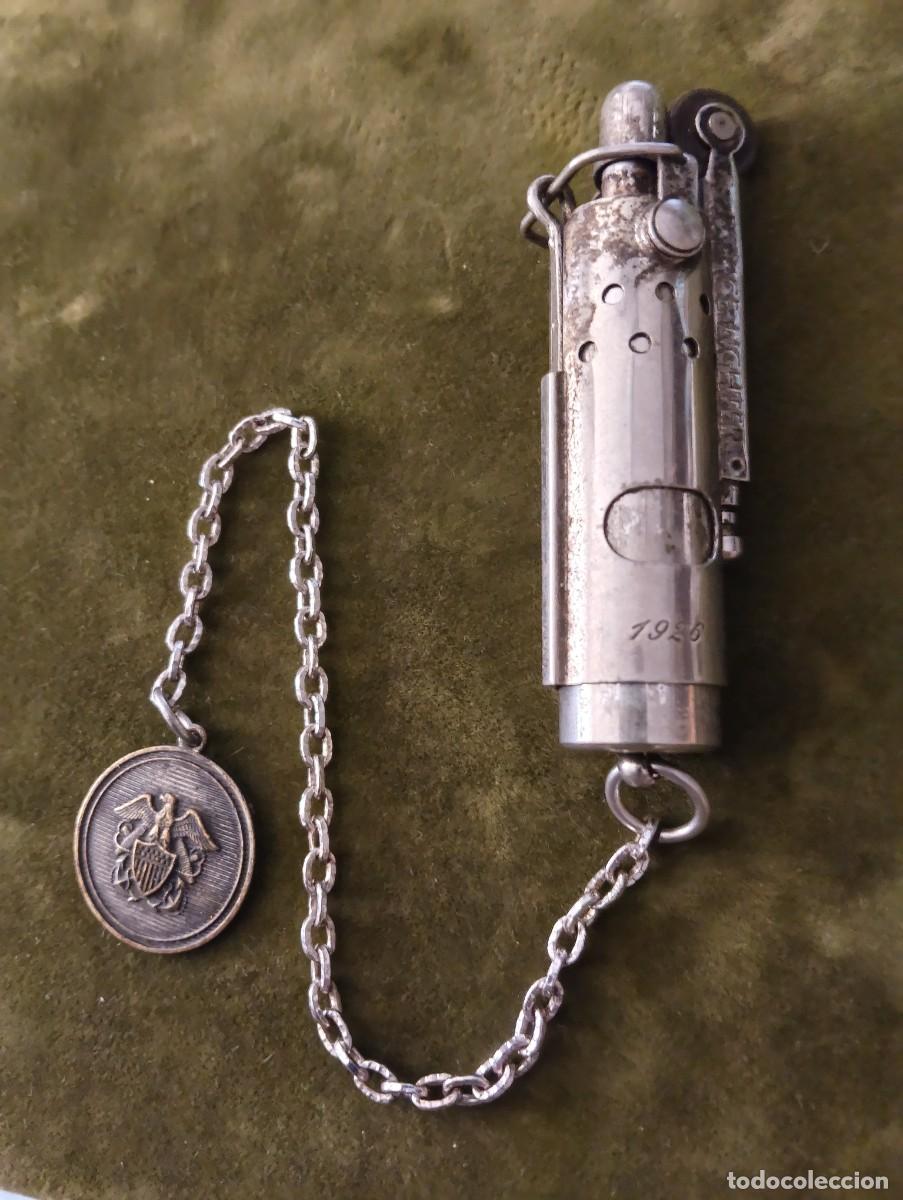 Mecheros: ANTIGUO MECHERO LIGHTER 1926 GASOLINA / BENCINA - PRINCE - SAINT CLAUDE - CON CADENA Y MEDALLA
