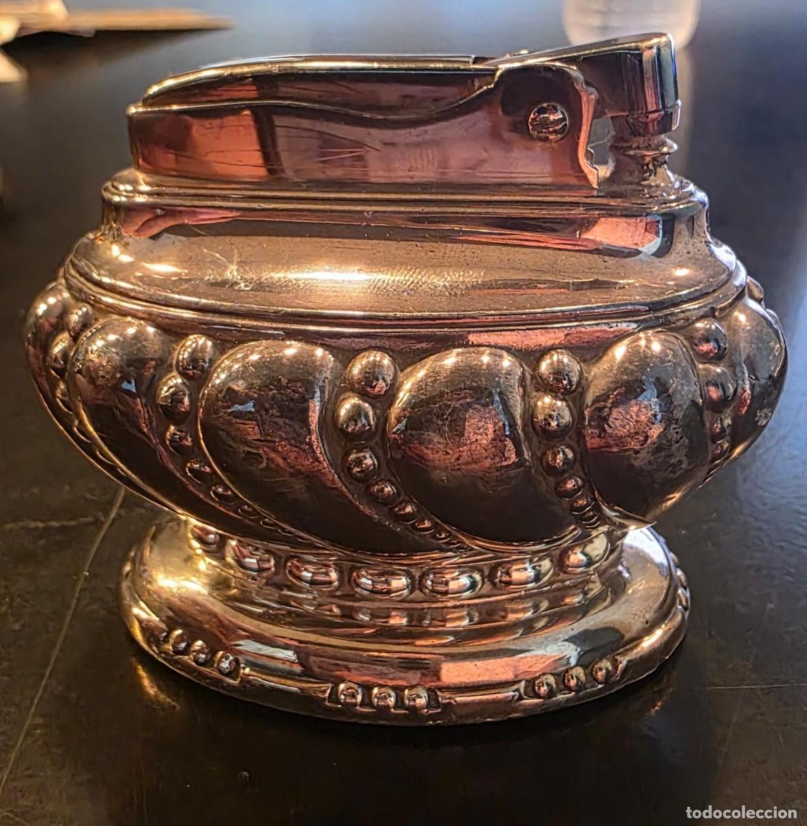 Mecheros: Encendedor de sobremesa vintage ornamentado &ndash; Metal plateado &ndash; Mechero de mesa 6 x 9 cm &ndash; Colecci&oacute;n