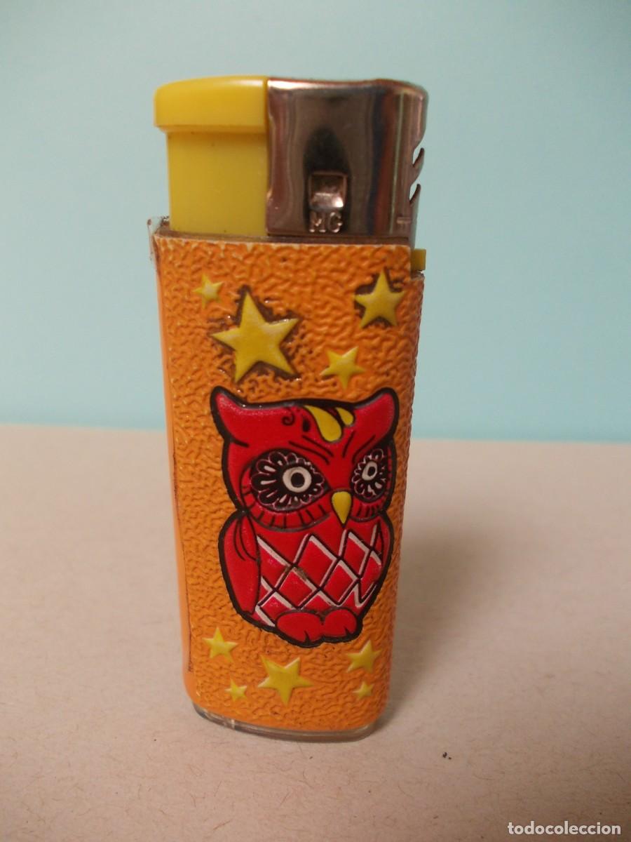Lighters: Mechero Atomic original encendedor piedra funda relieve buho estrellas naranja descatalogado