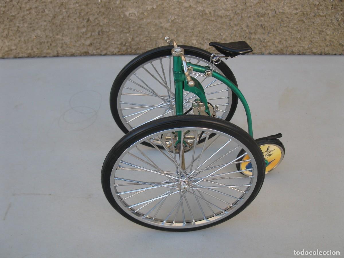 Briquets: BICICLETA - MECHERO DE WA WA XING LIGHTER.