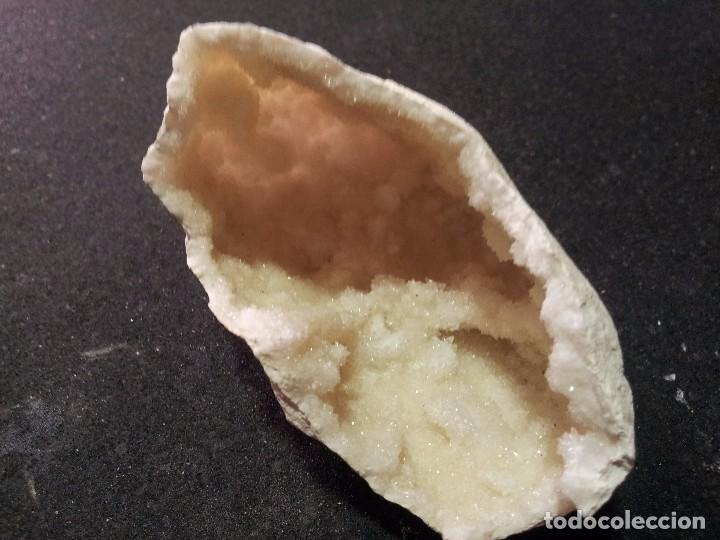 Coleccionismo de minerales: GEODA DE CUARZO 9 CM - Foto 2