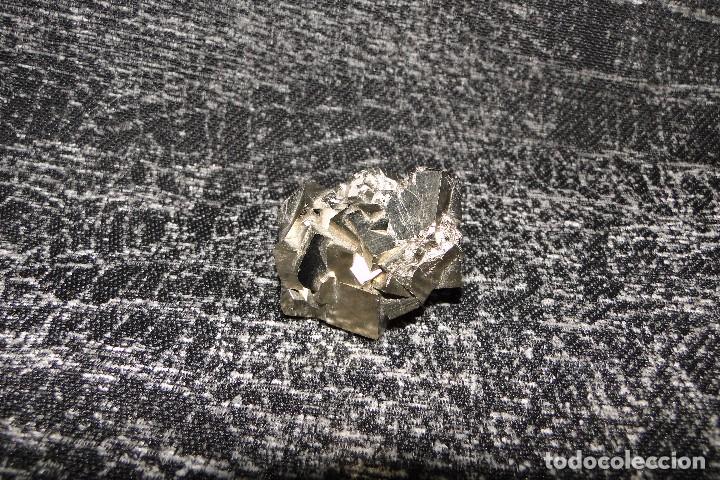 Coleccionismo de minerales: PIRITA MACLADA. NAVAJ&Uacute;N (LOGRO&Ntilde;O). - Foto 5