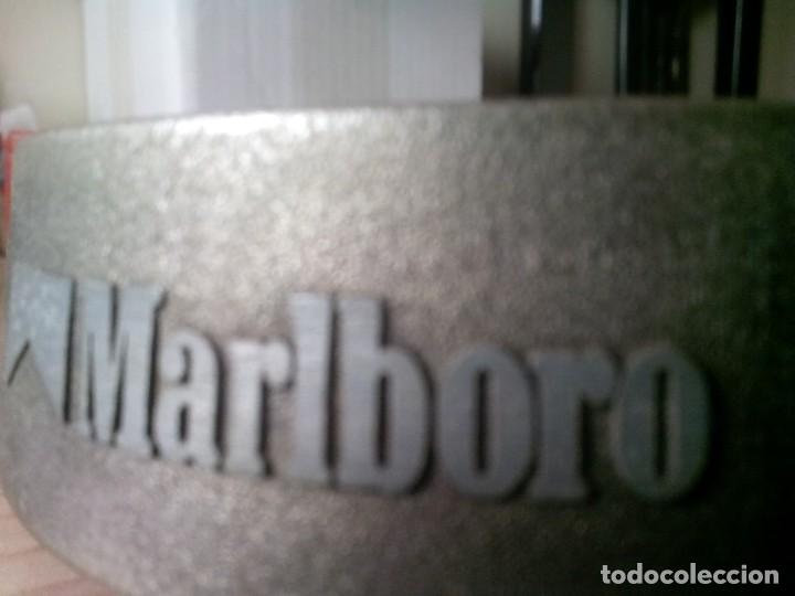 Coleccionismo de minerales: cenicero antiguo de marca de tabaco - Foto 2