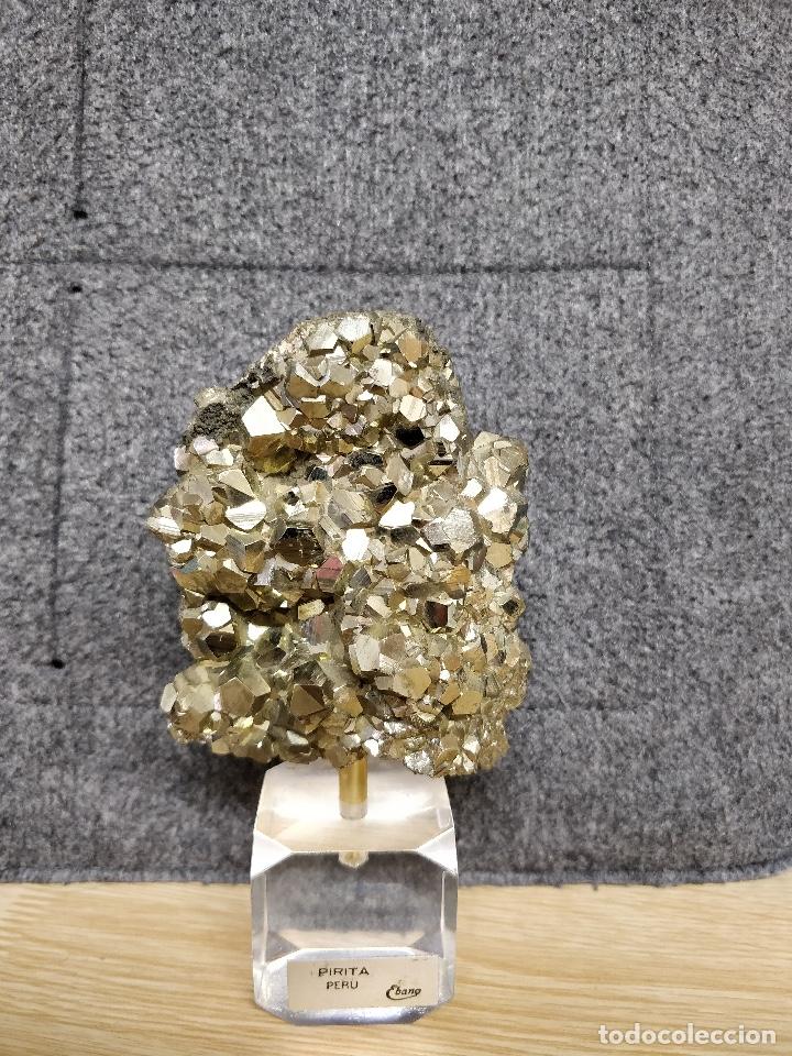 Coleccionismo de minerales: Pirita del Per&uacute;, 9.5x7.5x5cm. - Foto 1