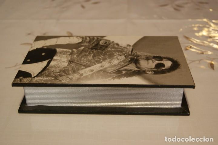 Coleccionismo de minerales: Caja libro Michael Jackson - Foto 4