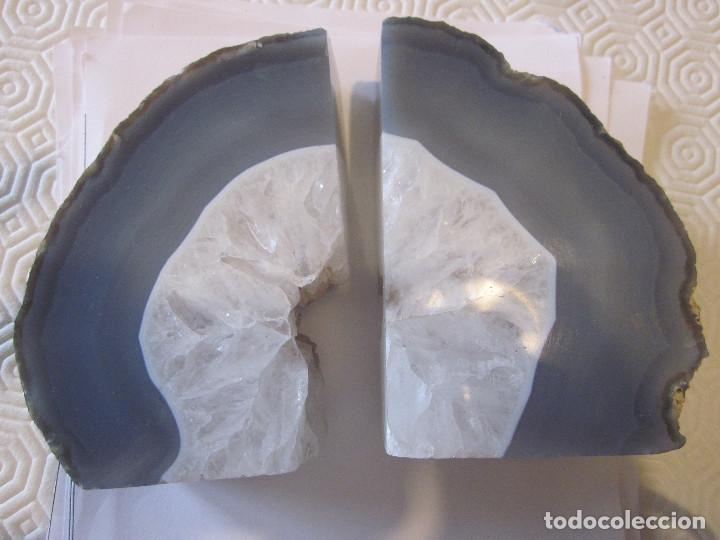 Coleccionismo de minerales: DOS PIEZAS DE AGATA CON CUARZO - Foto 1