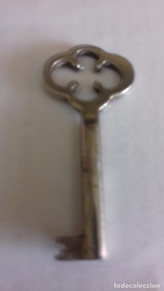 Coleccionismo de minerales: LLave muy antigua de mueble - Foto 5