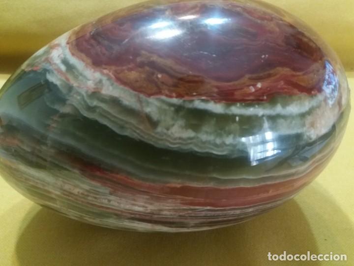 Coleccionismo de minerales: HUEVO &Oacute;NIX GRANDE CON BASE MADERA - Foto 4