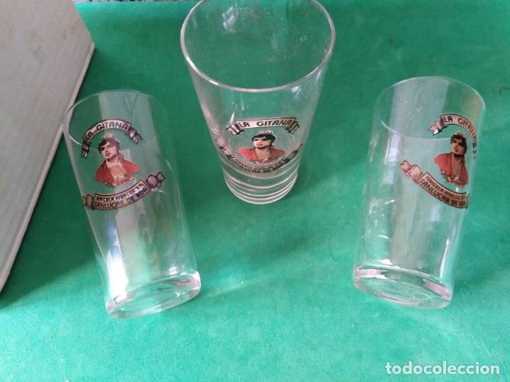 Coleccionismo de minerales: Juego de vasos La gitana - Foto 1