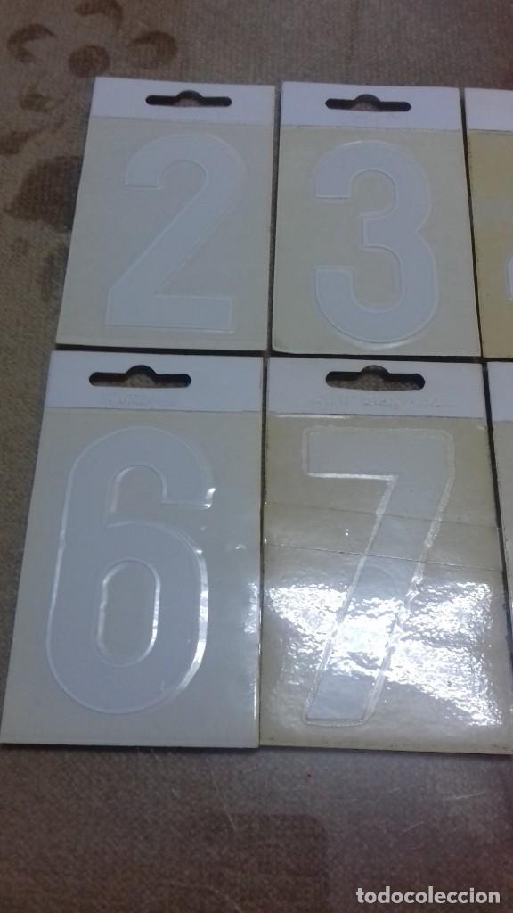 Coleccionismo de minerales: Lote de numeros adhesivos - Foto 3