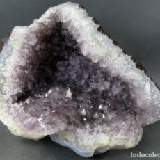 Coleccionismo de minerales: GEODA PIEDRA CUARZO AMATISTA BRASIL SIGLO XX. Lote 194488516