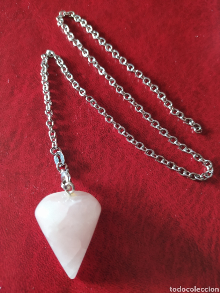 Coleccionismo de minerales: P&eacute;ndulo de cuarzo Rosa. - Foto 1