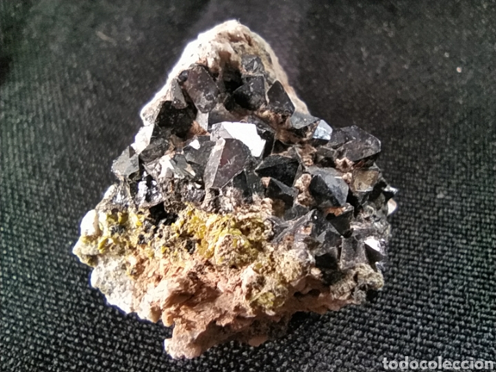 Coleccionismo de minerales: Mineral de magnetita. - Foto 2