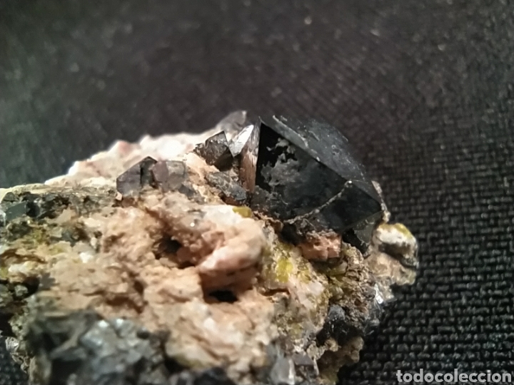 Coleccionismo de minerales: Mineral de magnetita. - Foto 2
