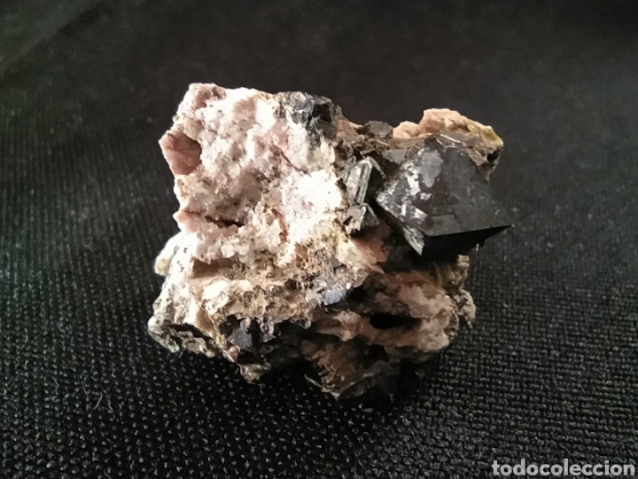 Coleccionismo de minerales: Mineral de magnetita. - Foto 1