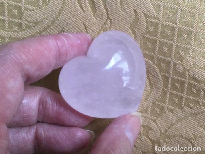 Coleccionismo de minerales: CORAZON DE CUARZO ROSA CLARO - Foto 3