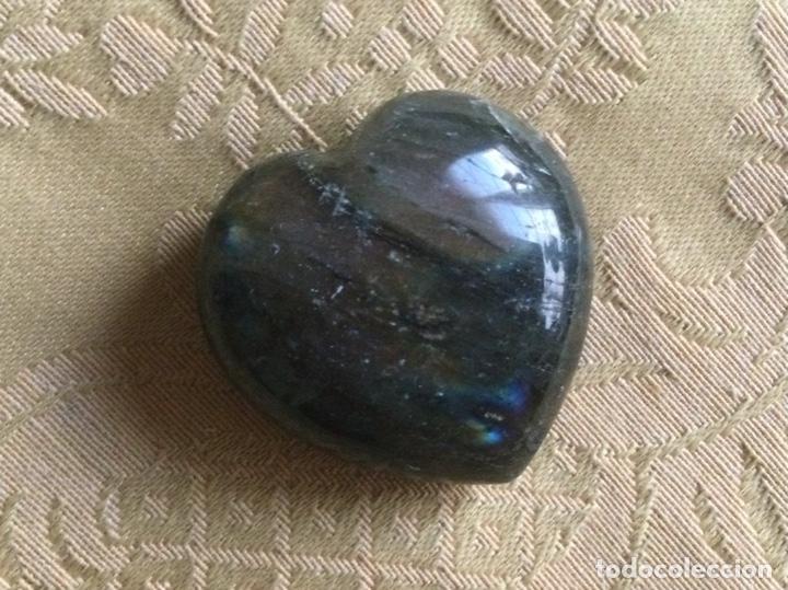 Coleccionismo de minerales: FELDESPATO LABRADORITA CON FORMA DE CORAZON - Foto 5