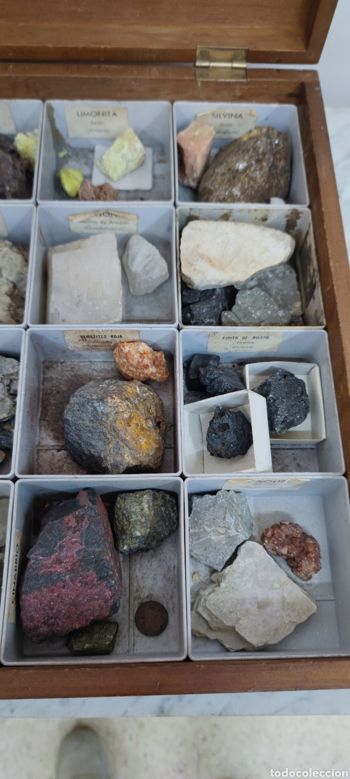 Coleccionismo de minerales: Caja expositora minerales - Foto 2 - 269416098