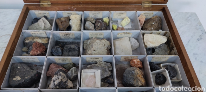 Coleccionismo de minerales: Caja expositora minerales - Foto 4 - 269416098