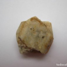Coleccionismo de minerales: MINERAL ORTOSA MACLA DE CARLSBAD. Lote 292607023