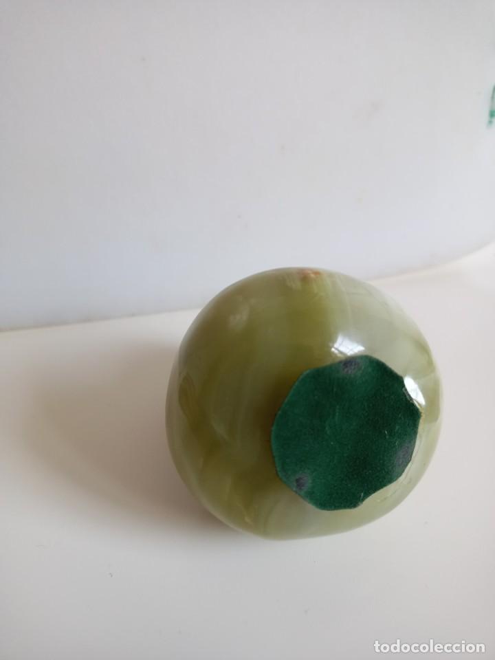 Coleccionismo de minerales: Piedra en forma de pera de onix - Foto 6