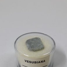 Coleccionismo de minerales: VESUBIANA . SUDAFRICA . CAJA CON TAPE ORIGINAL . SEGUN FOTOS. Lote 347429298