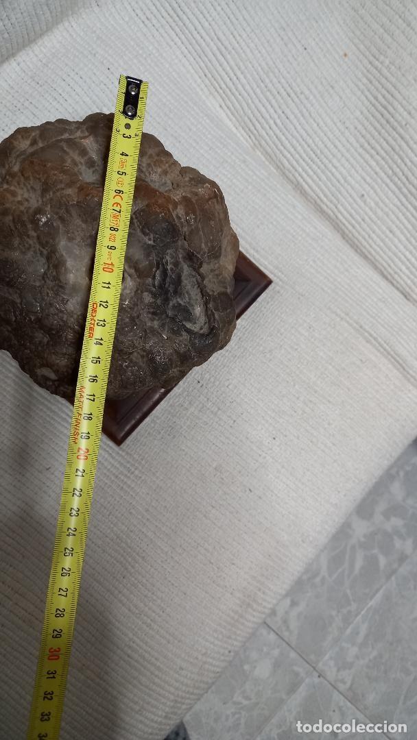 Coleccionismo de minerales: Geoda hueca excepcional - Foto 9