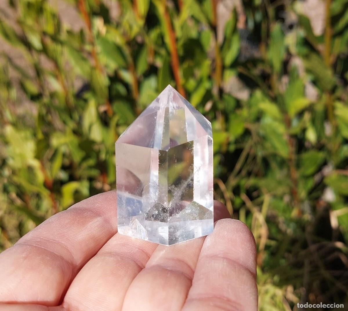 Coleccionismo de minerales: Punta Pulida de Cuarzo Blanco Natural 5,5 cm