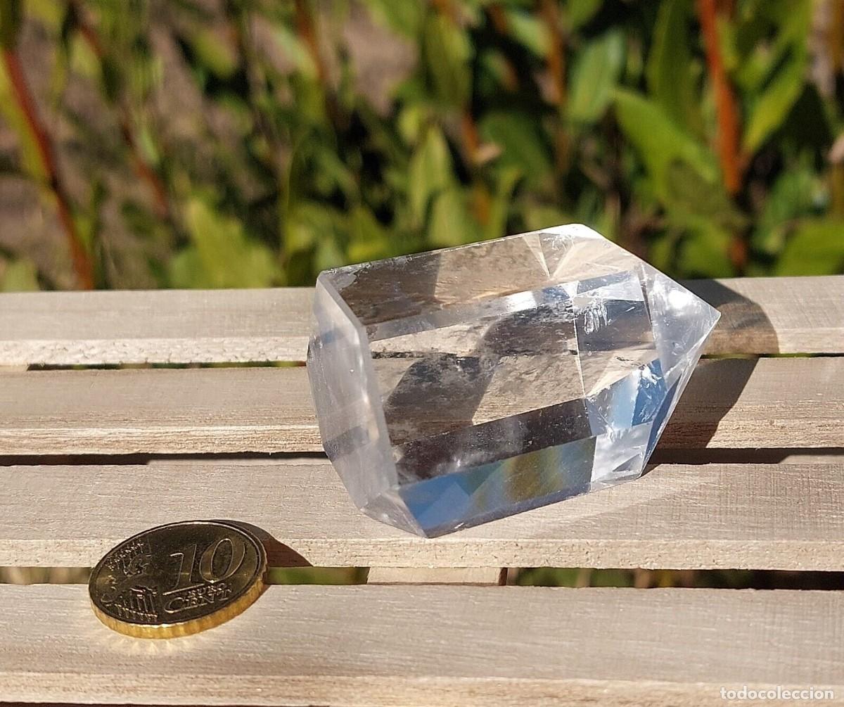 Coleccionismo de minerales: Punta Pulida de Cuarzo Blanco Natural 5,5 cm