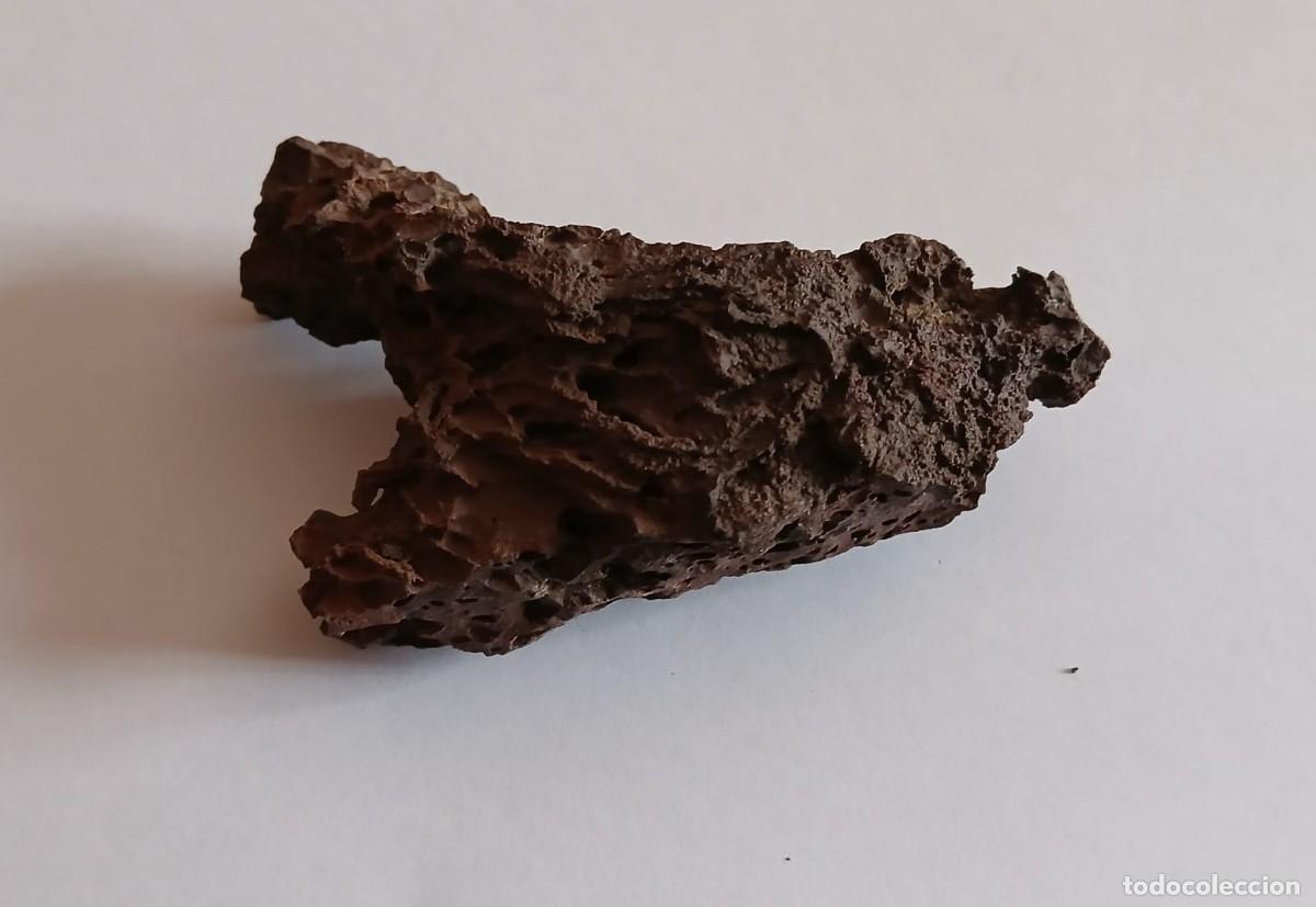 Coleccionismo de minerales: roca de lava - Foto 1