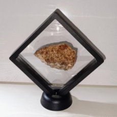 Coleccionismo de minerales: METEORITO LUNAR BRECHA FELDESPÁTICA LUNAR 132 GR.