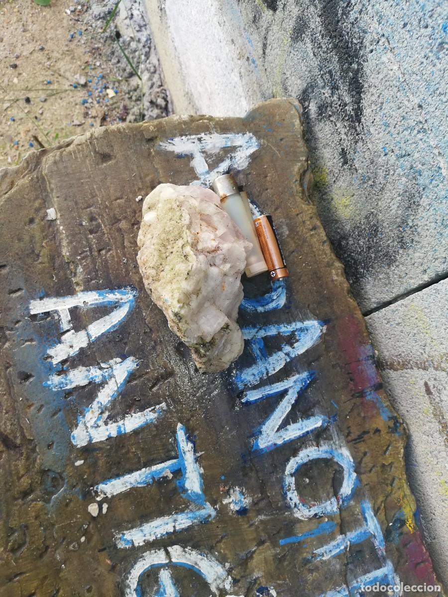 Coleccionismo de minerales: Cuarzo en bruto peque&ntilde;o - Foto 3