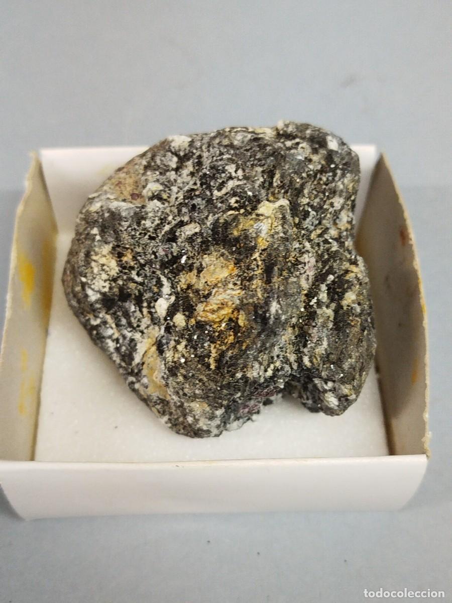 Coleccionismo de minerales: MICA BIOTITA con GRANATES - Foto 4