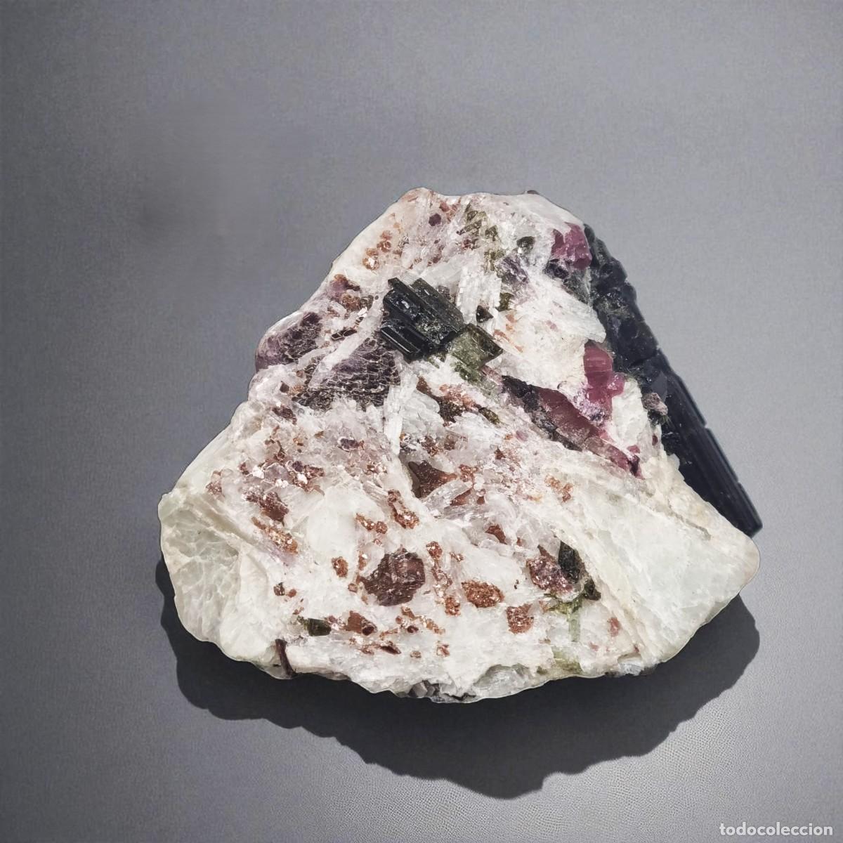Coleccionismo de minerales: Turmalinas sobre matriz de feldespato - Foto 4