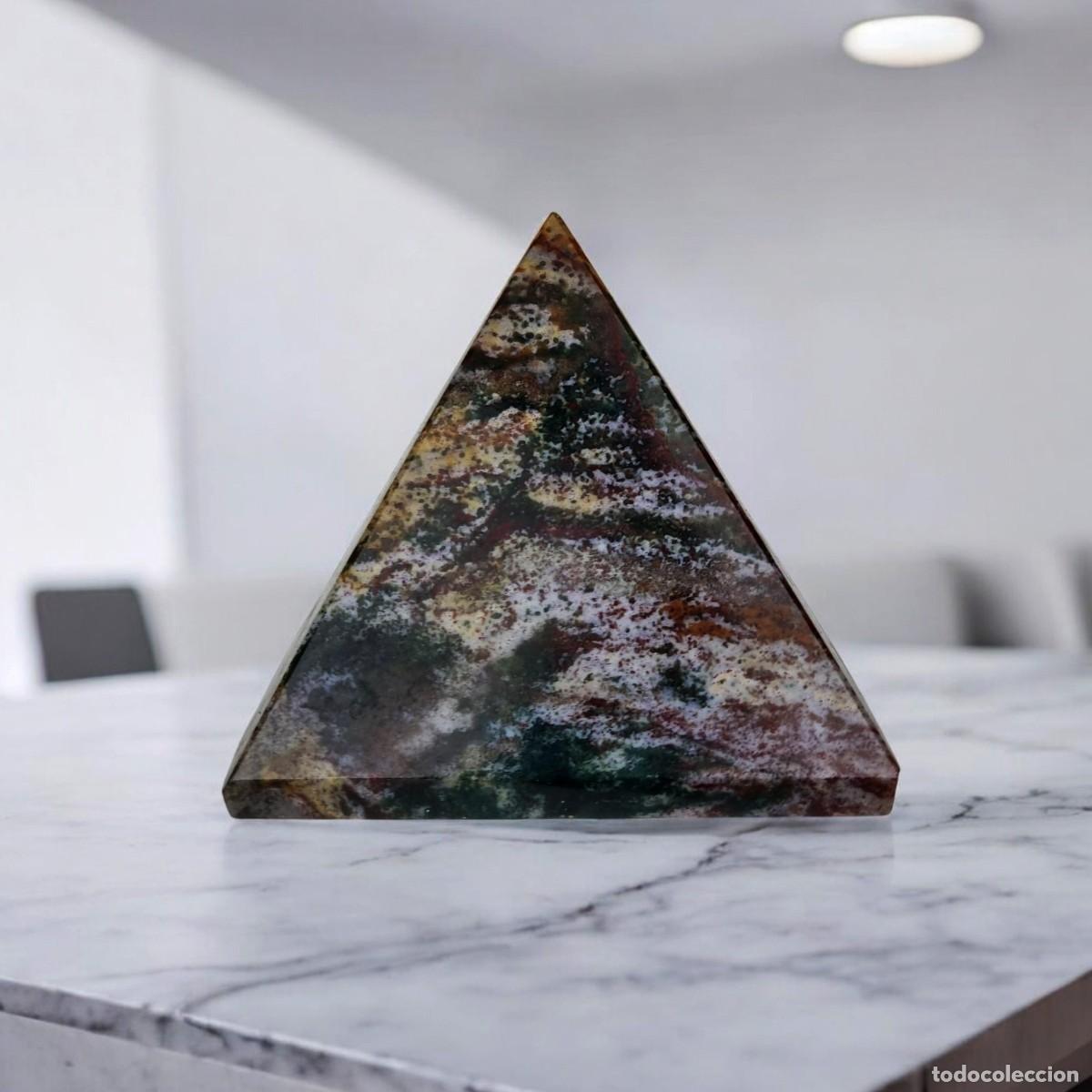 Coleccionismo de minerales: Pir&aacute;mide de jaspe oce&aacute;nico. - Foto 4