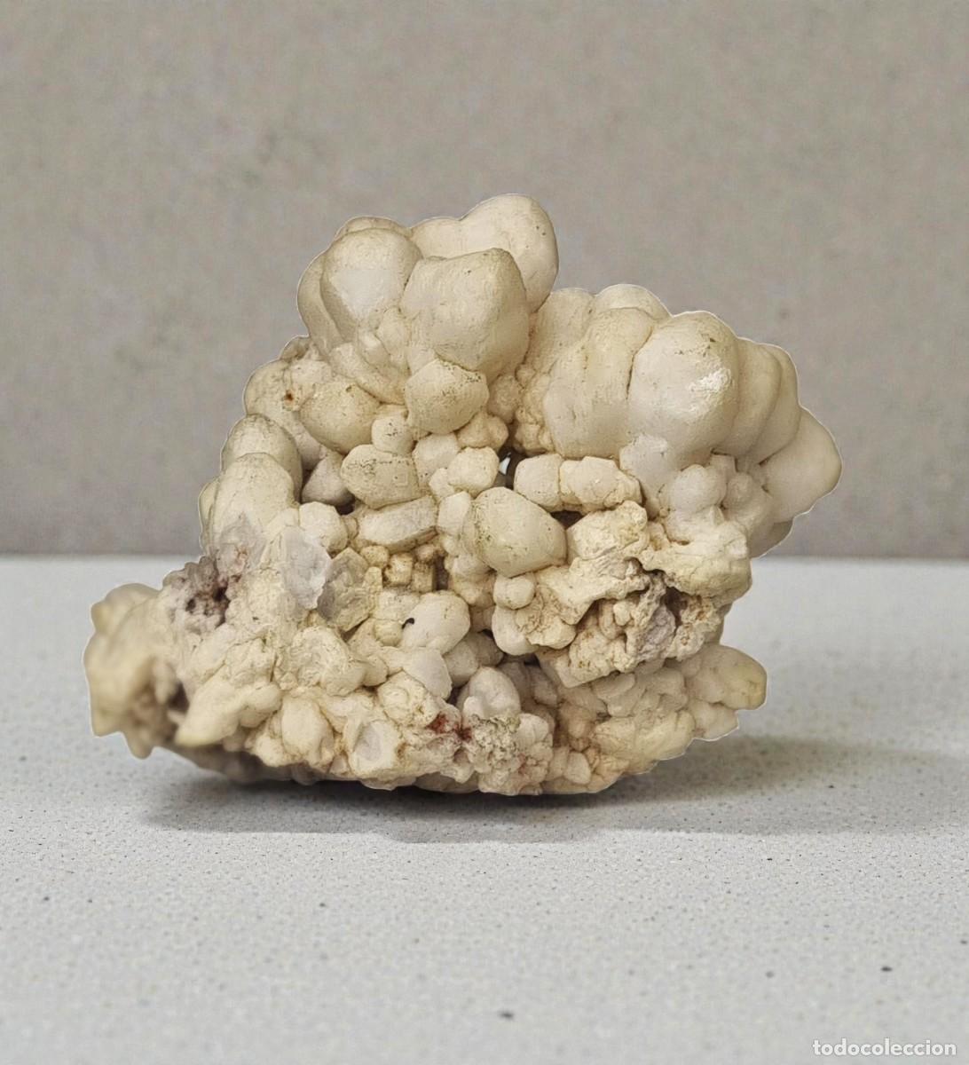 Coleccionismo de minerales: Calcedonia Botroidal de India - Foto 3