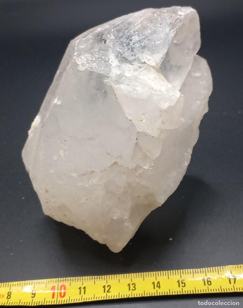 Coleccionismo de minerales: Cuarzo en bruto. Brasil - Foto 1