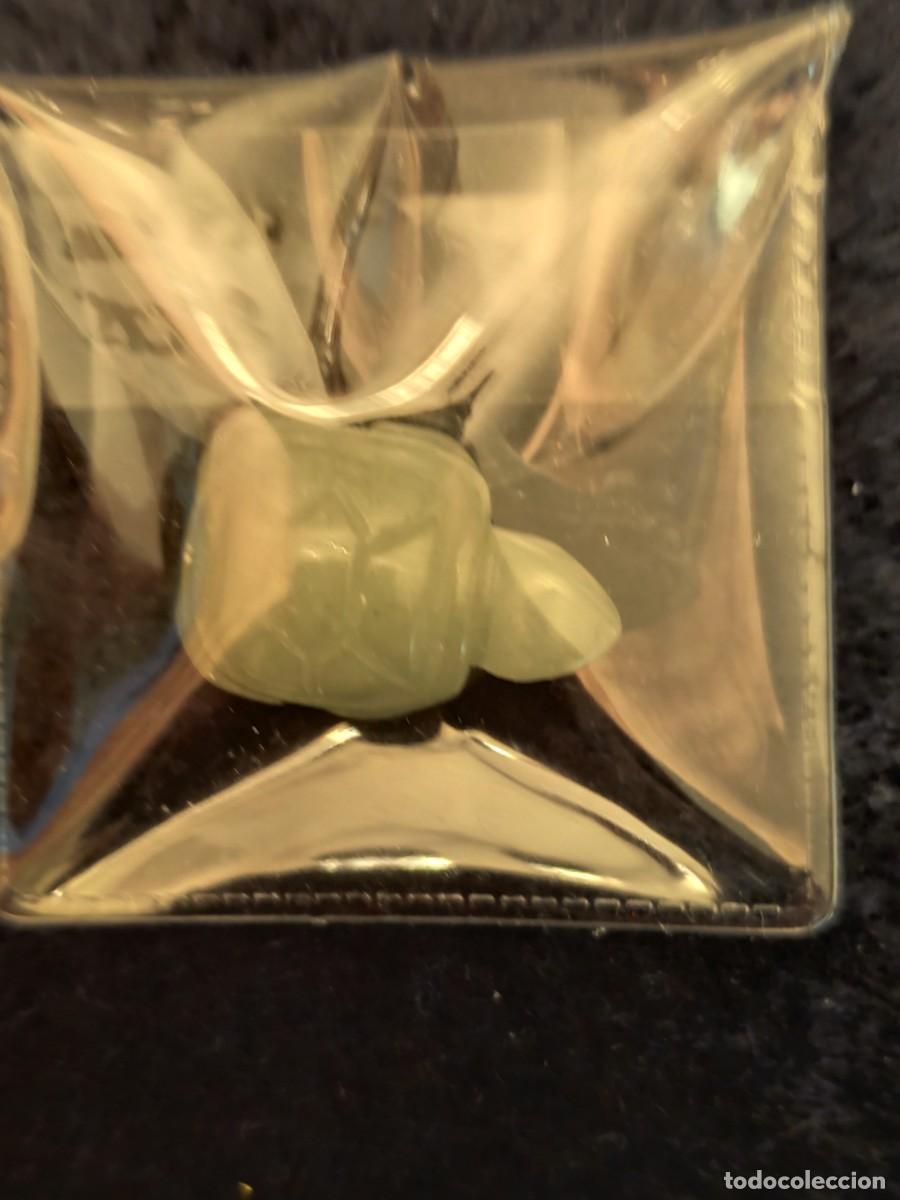 Sammlung von Mineralien: AVENTURINA NATURAL TALLA EN TORTUGA. MED. 28 X 19. PESO 40,81 CTS